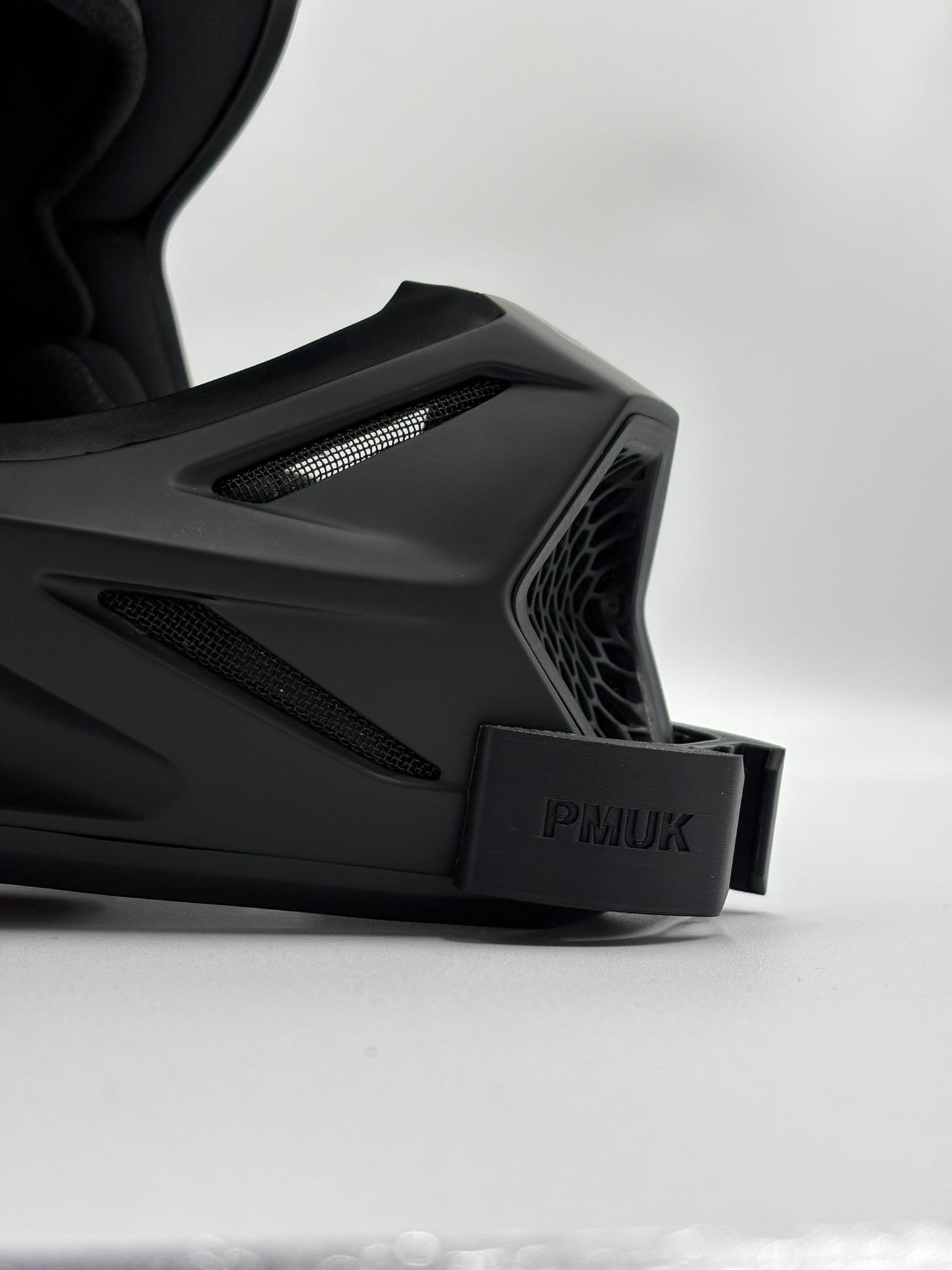 Pro Mount for Fox V3 Chin Mount